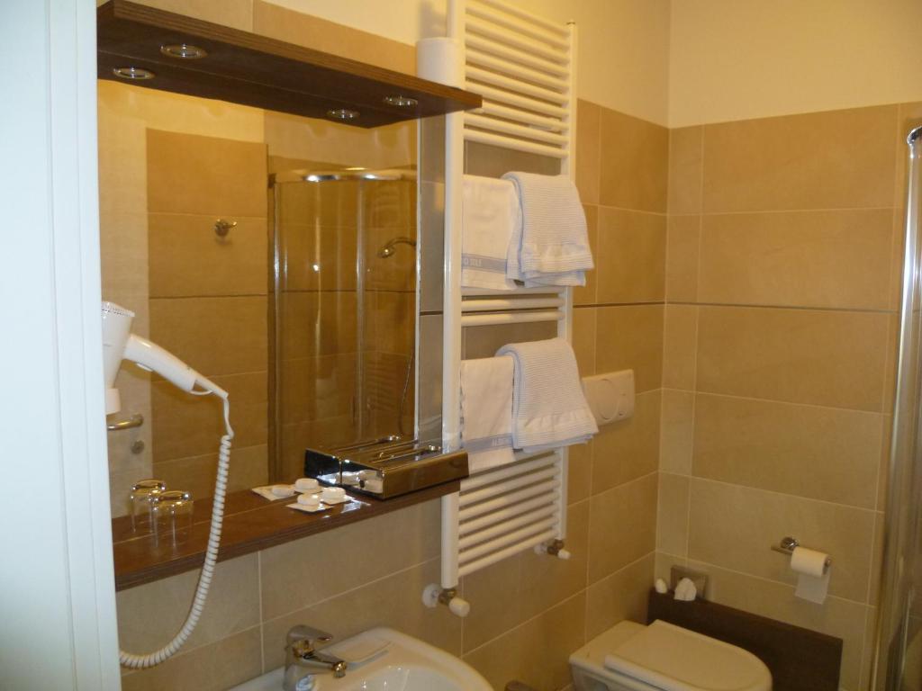 Albergo Sole Mariano Comense Szoba fotó